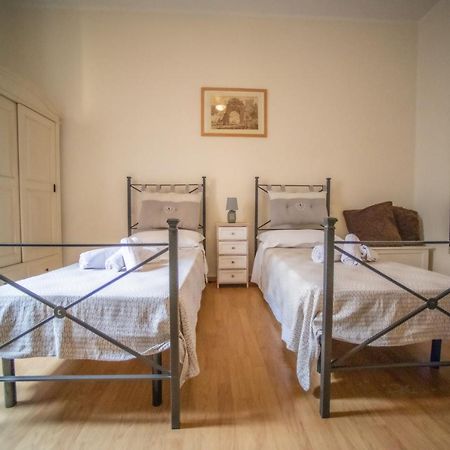 Rione Monti Home โรม ภายนอก รูปภาพ
