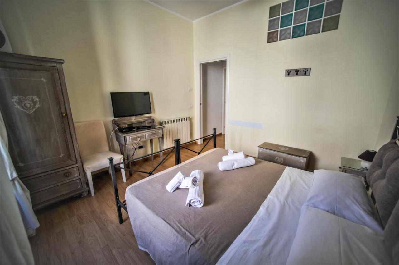 Rione Monti Home โรม ภายนอก รูปภาพ